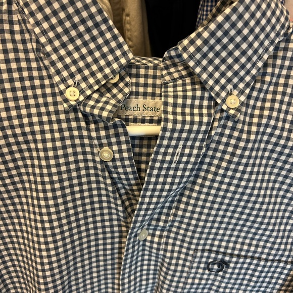 Men’s Peach State Pride button down. In excellent condition. - Picture 4 of 5